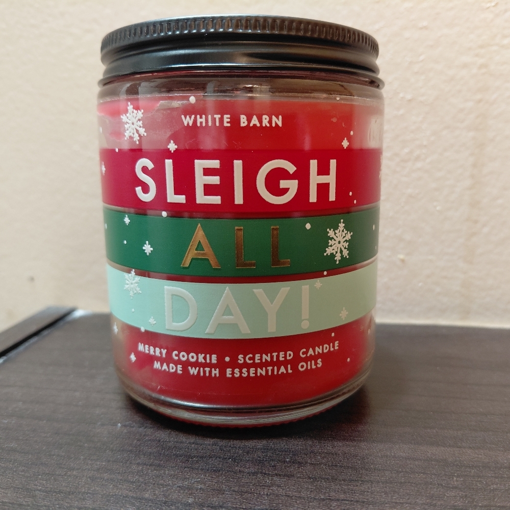 Bath & Body Works Sleigh All Day (Merry Cookie) Single Wick Candle